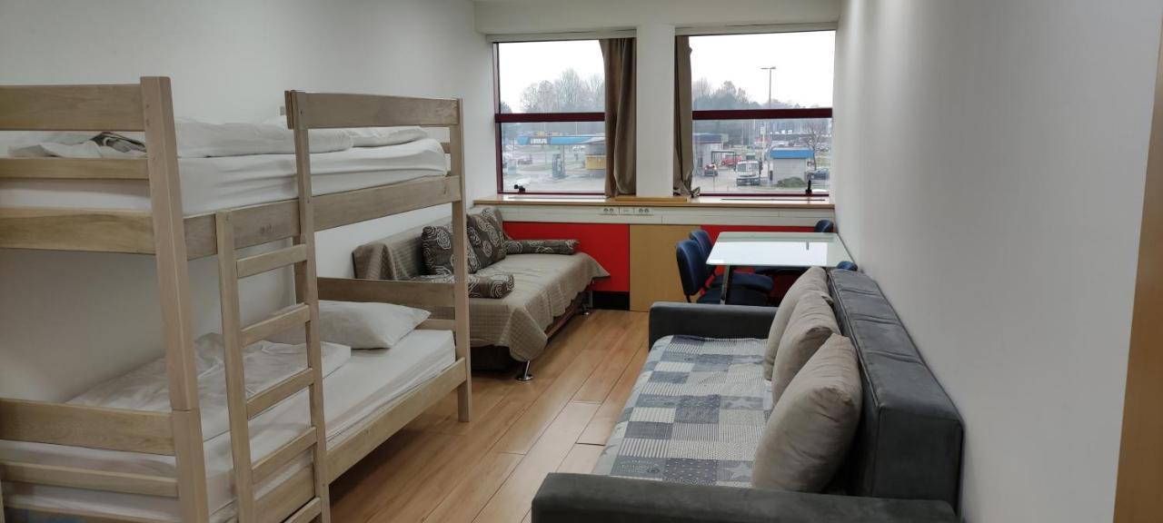 Hostel Omnibus Čakovec Exteriér fotografie