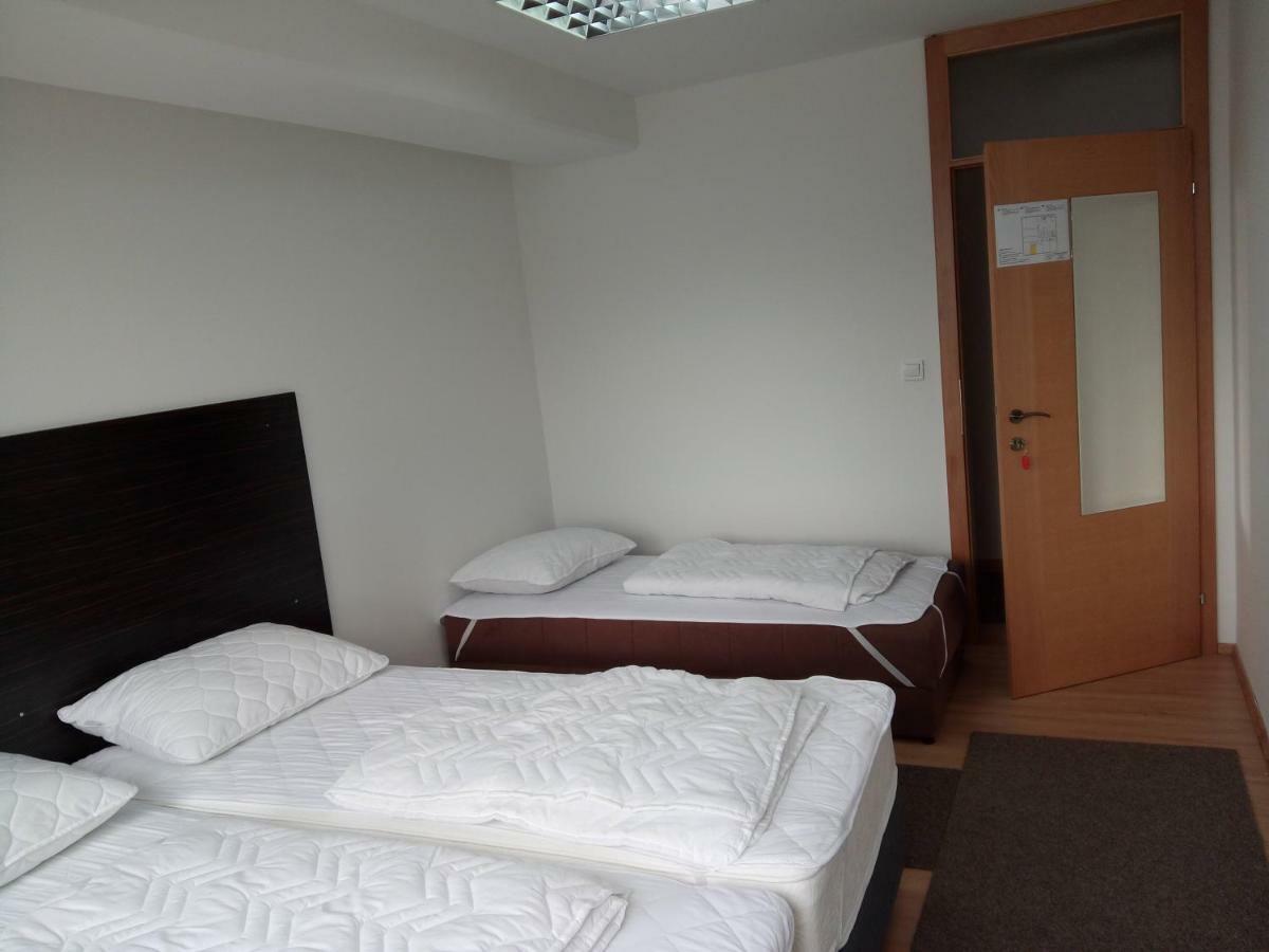 Hostel Omnibus Čakovec Exteriér fotografie